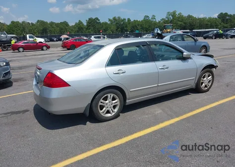 2007 Honda Accord 2.4 Se from USA, damaged, VIN 1HGCM56337A020166
